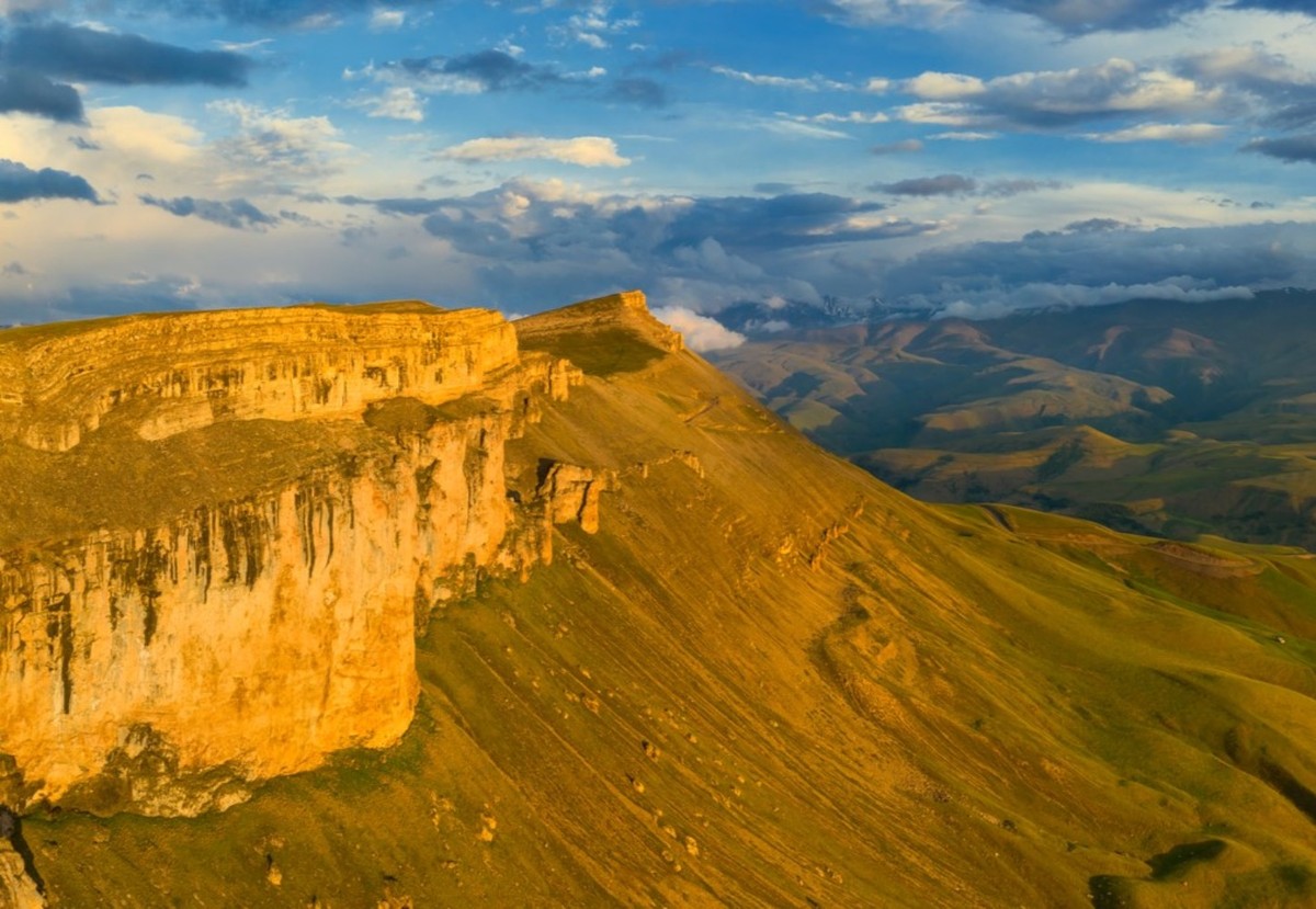 Плато Бермамыт днём или на закате из Кисловодска — фото 10