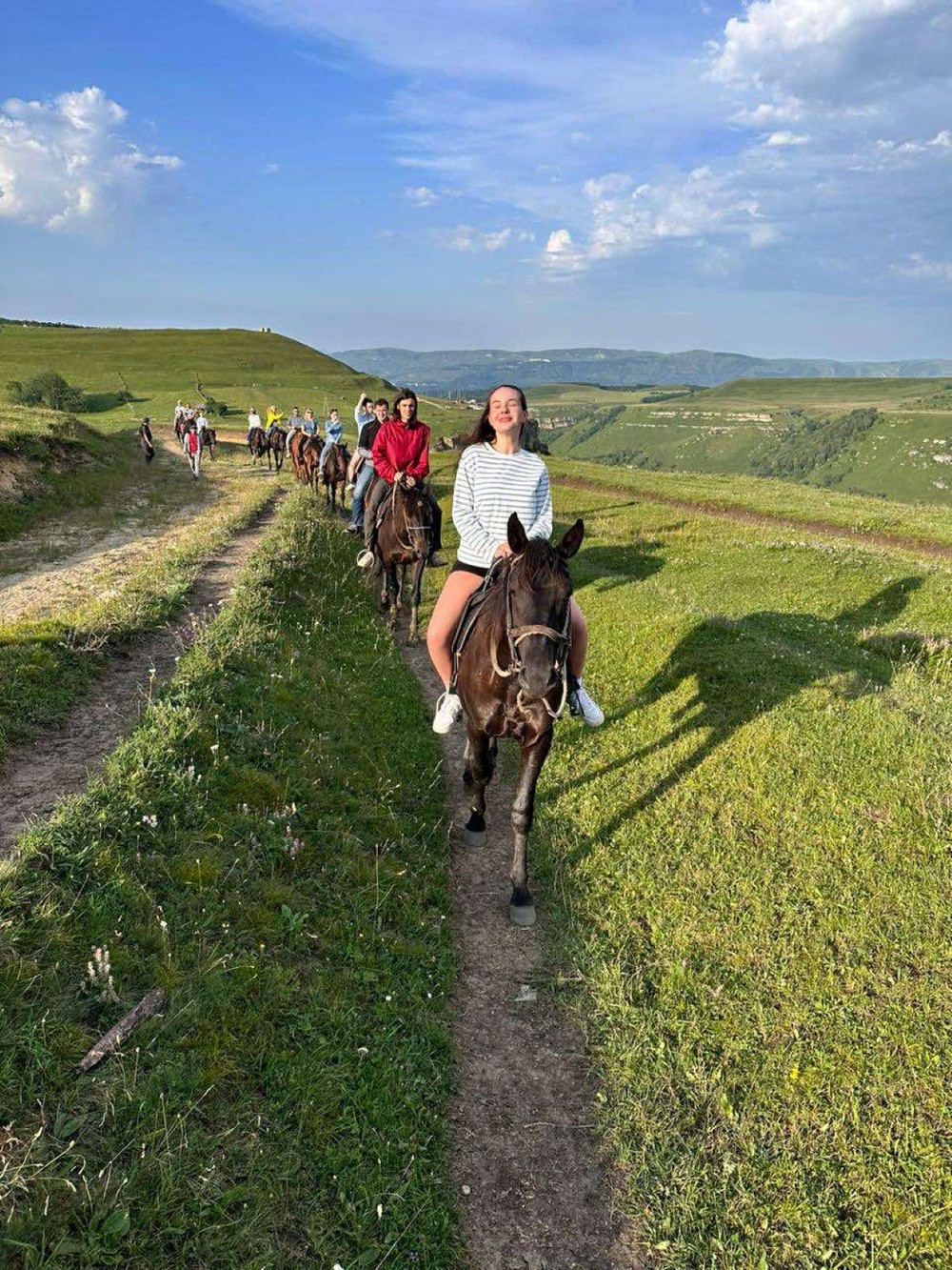 Конная прогулка недалеко от Кисловодска в мини-группе — фото 8
