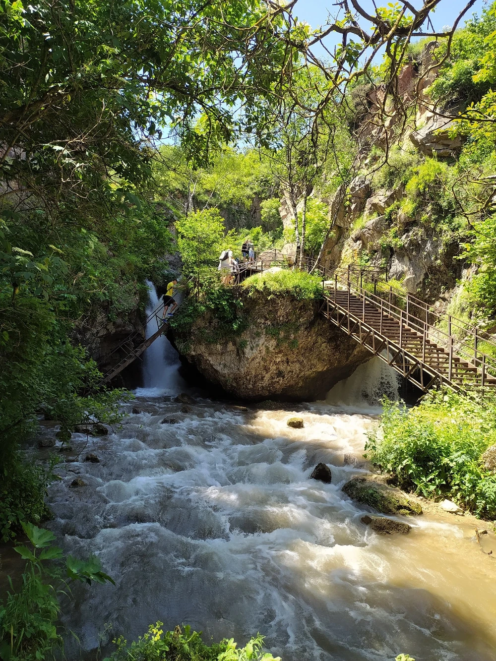Активный день в окрестностях Кисловодска: зиплайн, Медовые водопады — фото 6