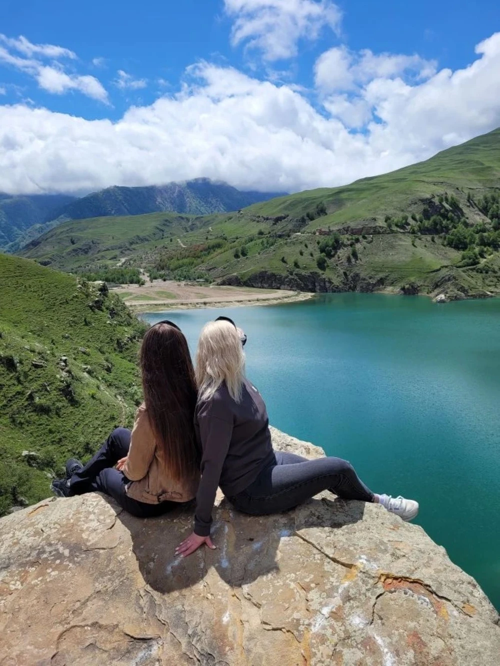 Один день в Приэльбрусье: горы, нарзан и легенды (из Кисловодска) — фото 4